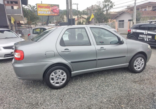 Vendo ou troco Siena 2007 completo - Foto 5