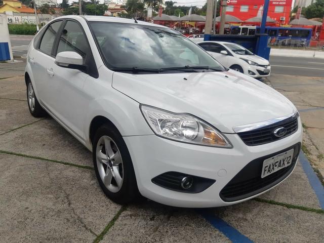 Ford Focus Glx 2.0 4P Flex Automático 2013