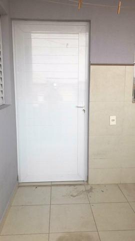 Alugo casa na região do ouro verde próximo hospital ouro verde shopping - Foto 5