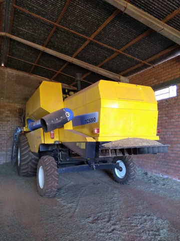 New Holland | TC 5090 | Colheitadeira Agrícola Usada - Foto 3