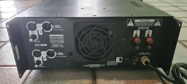 Amplificador potência Studio R Z3 - Foto 2