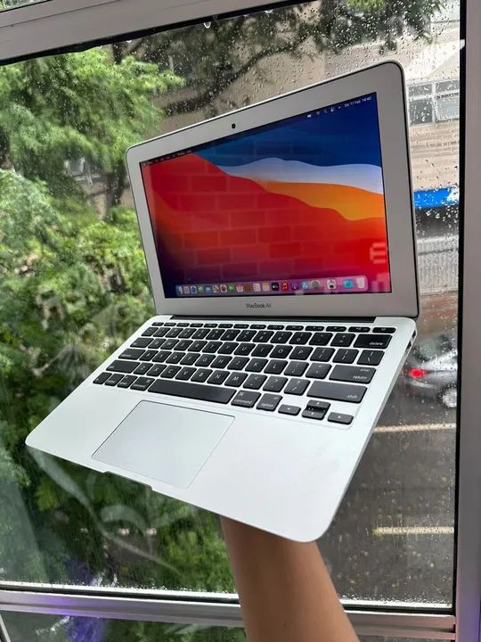 MacBook Air 2013 A1466 Intel core i5 4GB ram 120GB SSD  - Foto 2