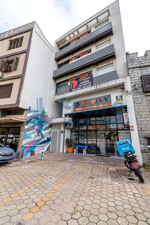 Apartamento para locação na Cidade Baixa - 1 dormitório e 37m² de área útil.