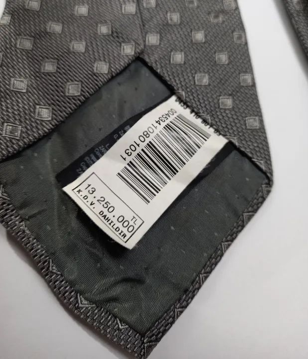 Gravata Zara ,Cinza de Seda Importada. - Foto 4