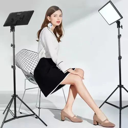 Luminaria Ring Light Profissional Grande 18pol 60cm Tripé 2m<br> - Foto 4