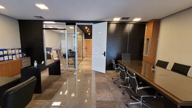 Sala com 130m2, totalmente reformada, copa e 4 vagas, no Le Mond, Barra da Tijuca - Foto 3