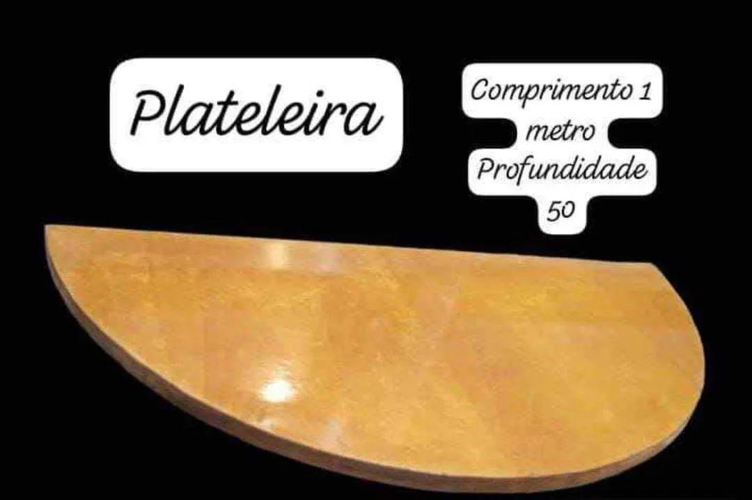 Vendo Prateleira Meia Lua em Madeira Maciça com Mãos Francesas Nova