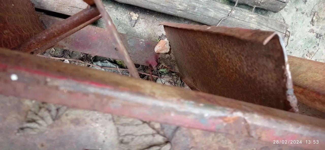 Escada de Ferro maciça medidas ultima foto - Foto 4