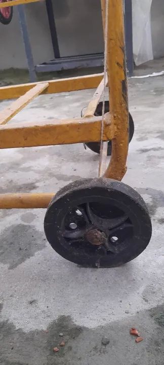Carrinhos perfeito p/ seu negócio /qualidade ferro resistente. - Foto 4