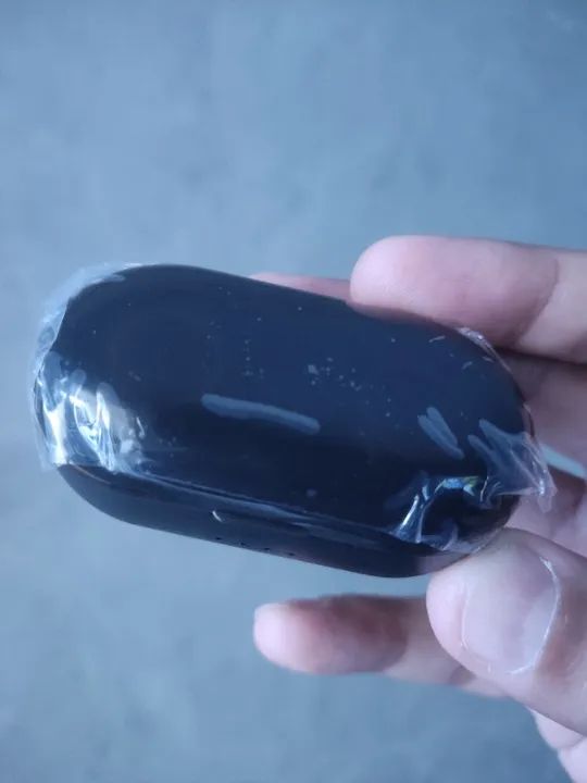 Fone de ouvido Y50 TWS Bluetooth - Detalhes em Vermelho - Novo - Foto 2