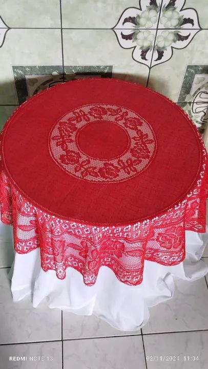 Linda Toalha de Mesa Redonda Vermelha de Fibra de Côco - Foto 2