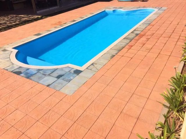 Ana: piscina direto de fabrica 