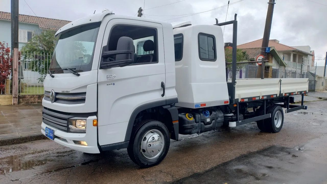 Raro 14.000 kms !! NOVO !! IMPECÁVEL