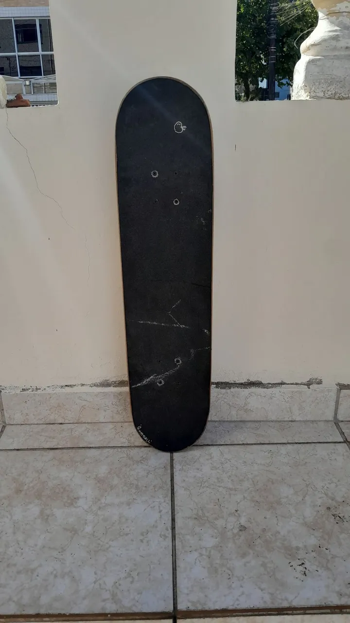 Skate Usado - Perfeito para Manobras