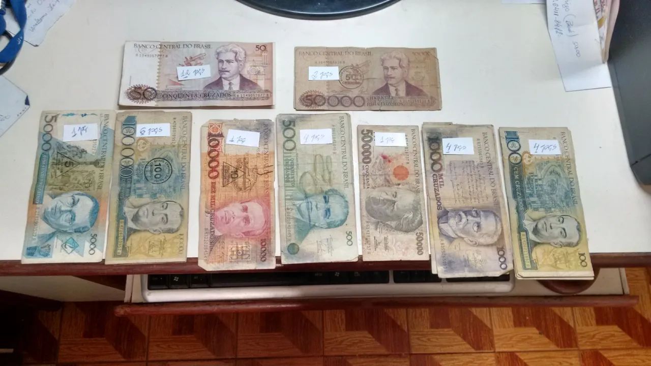 Várias notas antigas  - Foto 5