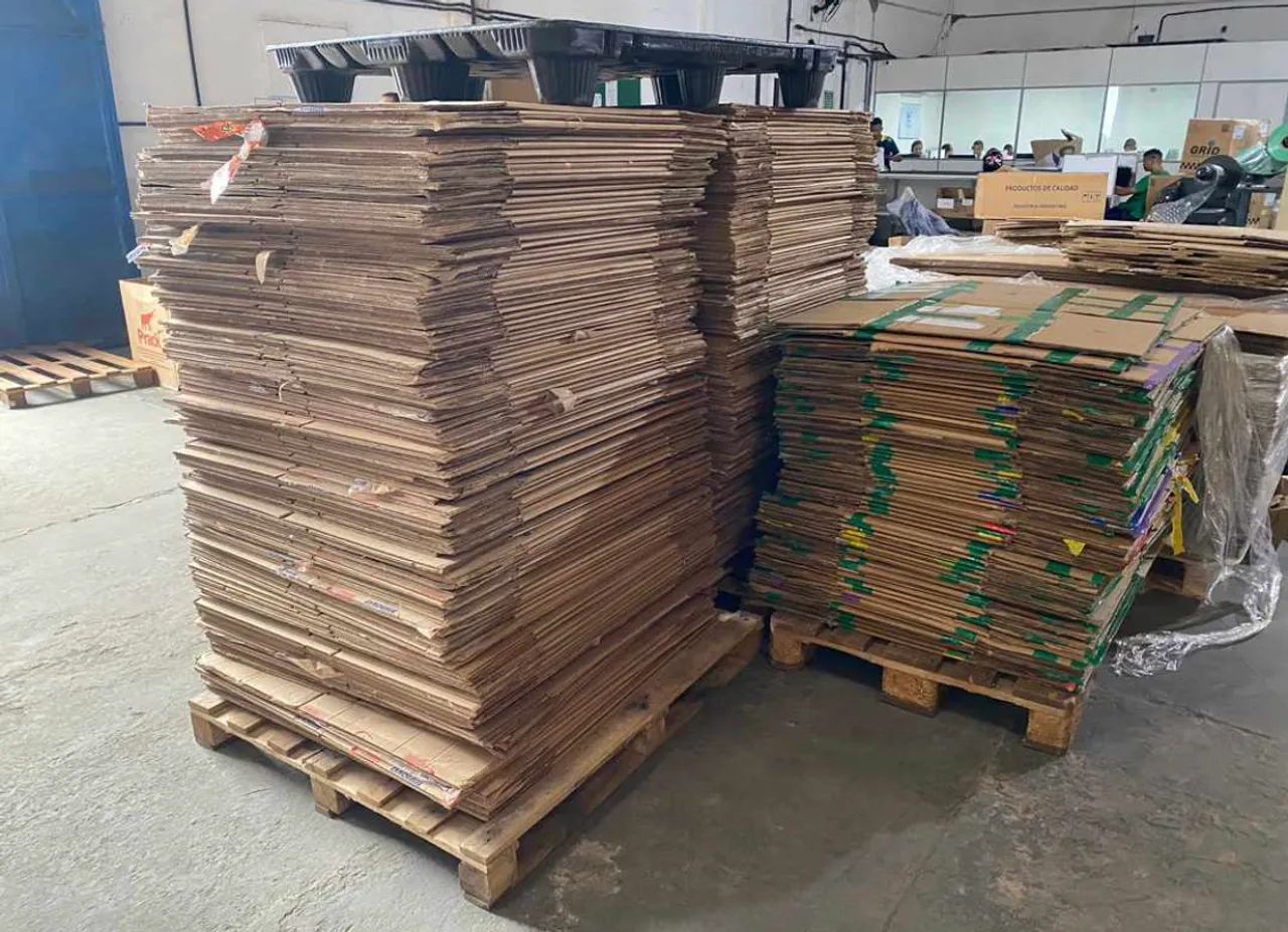 Caixas de papelão para Mudanças e Embalagens 