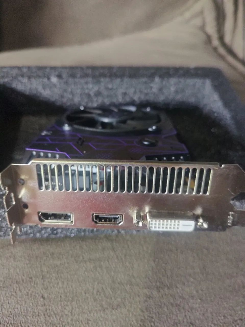 Placa de vídeo RX 550 4gb