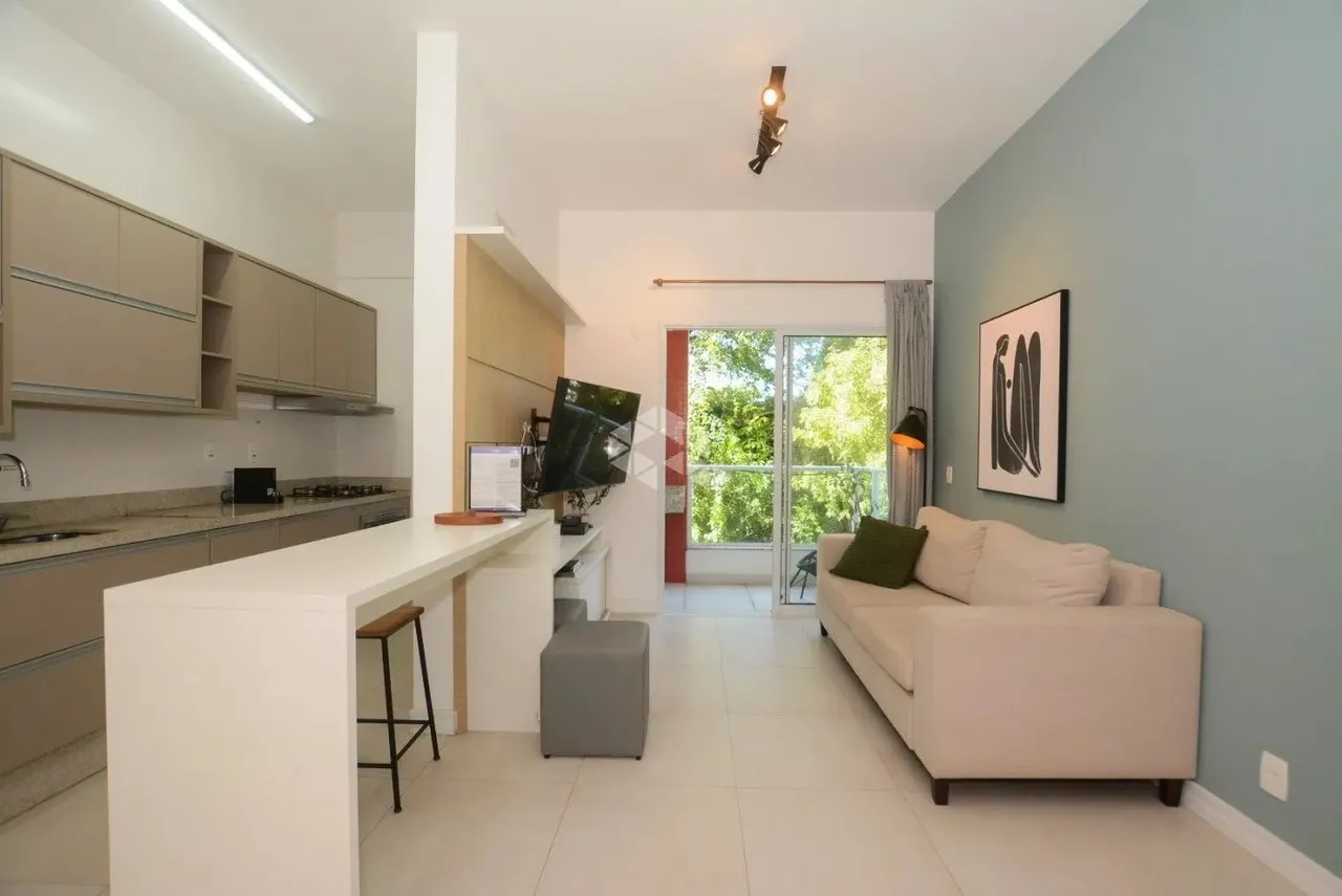 Apartamento para Venda em Florianópolis, Centro, 2 dormitórios, 1 suíte, 2 banheiros, 2 va