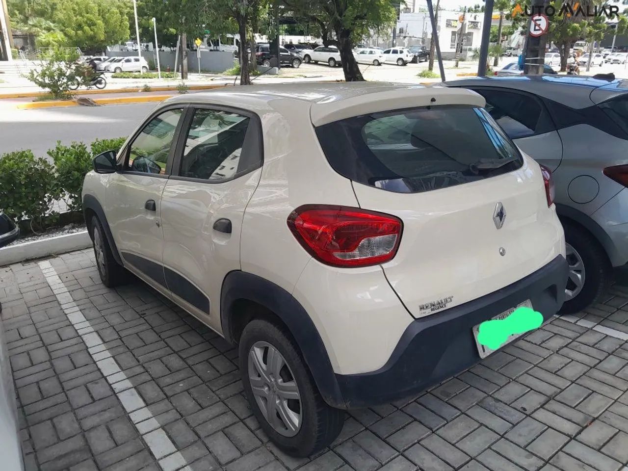 Kwid Zen 2020 KM: 77.000 - Foto 4