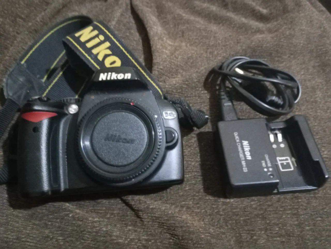  Nikon D40x - com Lente 18-55mm e carregador - Foto 6