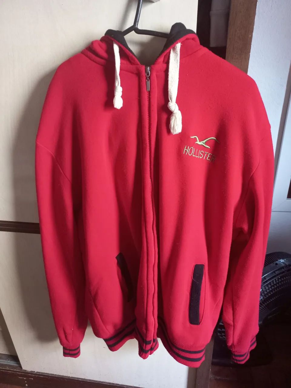 Casaco Hollister Vermelho