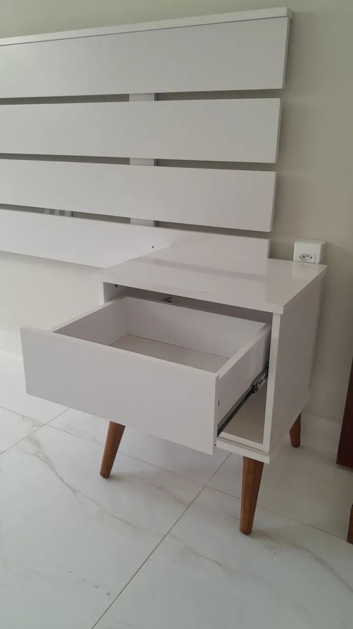 Penteadeira Branca com Detalhes em Madeira - Foto 3