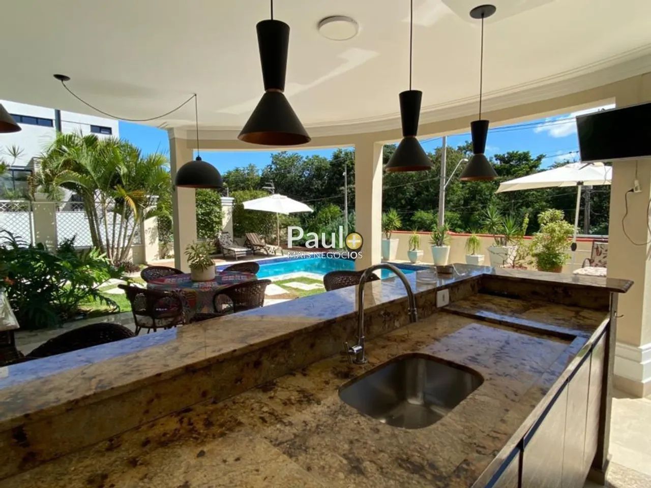 Casa à venda Alphaville Dom Pedro 1, com 4 suítes, com 581 m²