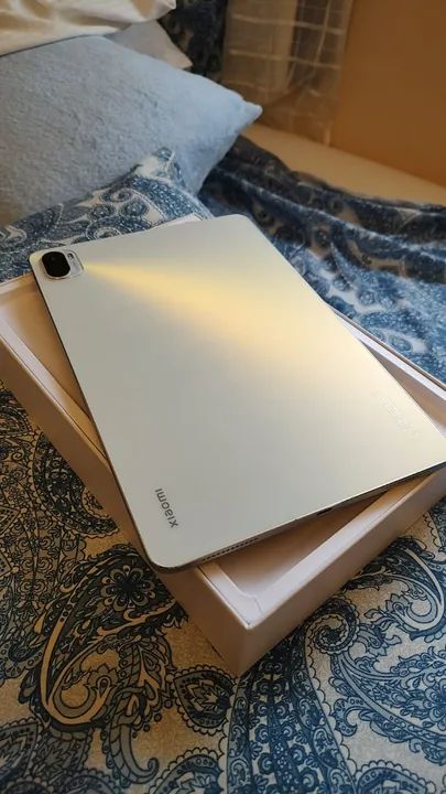 Tablet Xiaomi Mi Pad 5 6gb Ram 128gb Branco Com Kit Completo (Usado)