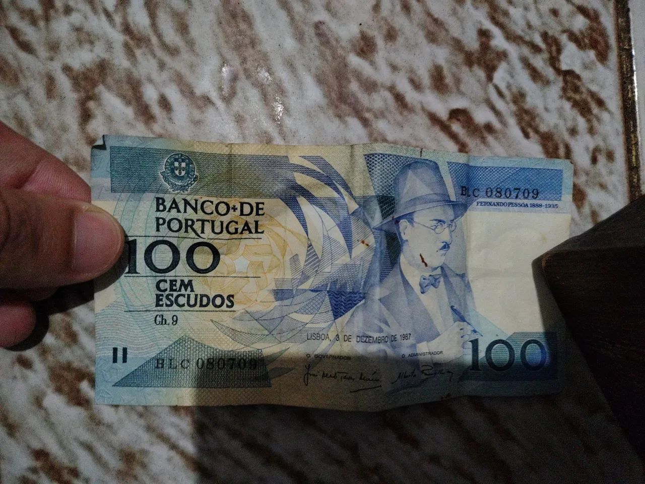 Nota de 100 Escudos Portuguesa - Foto 2