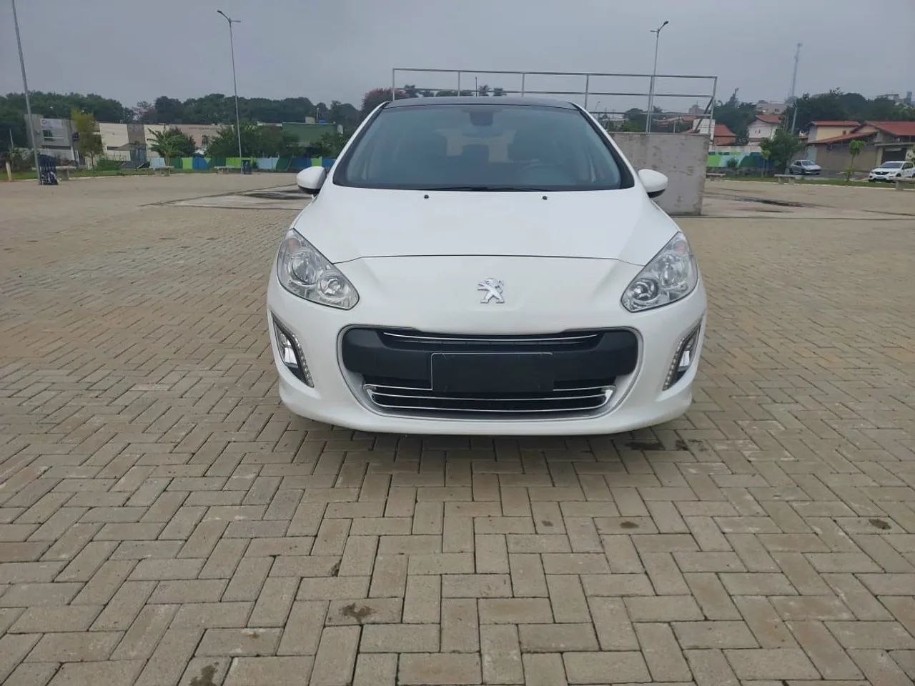 PEUGEOT 308 ALLURE 2.0 FLEX AUTOMÁTICO 