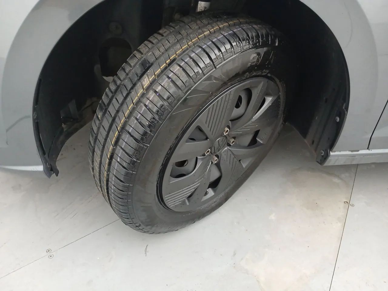 Volkswagen Polo Track 1.0 Flex 12V 5P 2024 - Foto 11