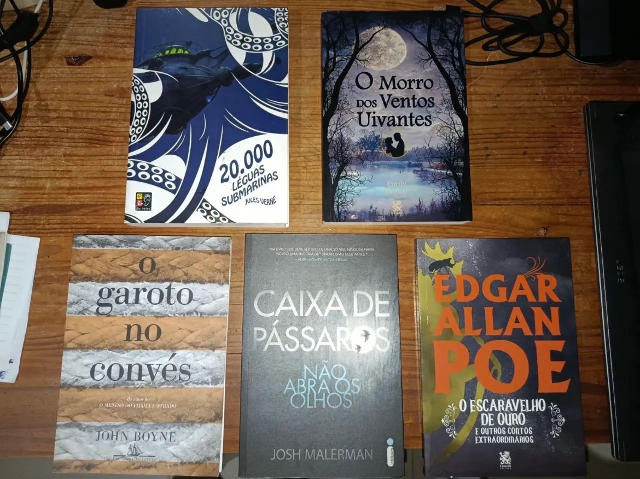 Various Books64842103222913120