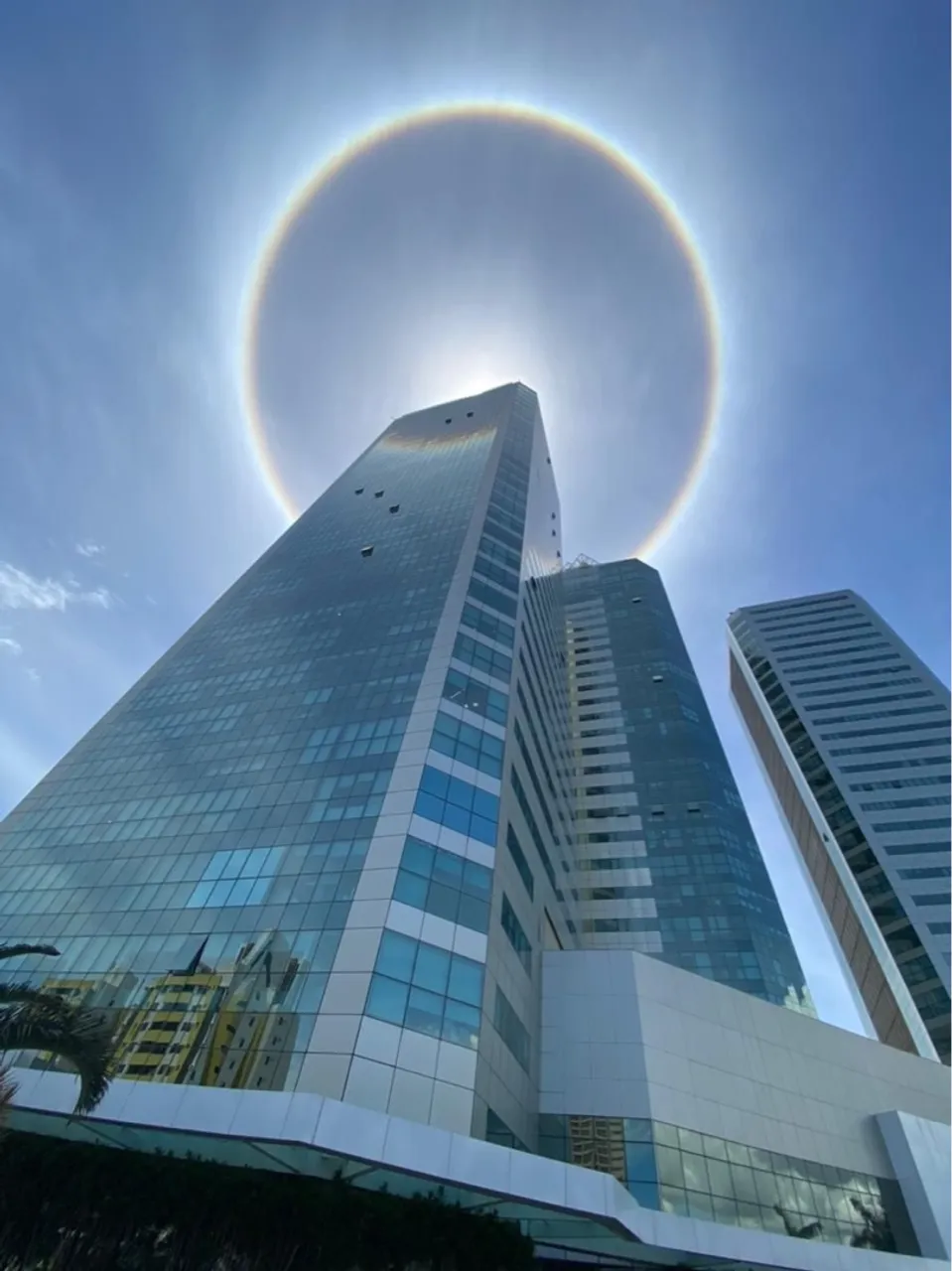 Aluguel de consultórios no Riomar trade Center