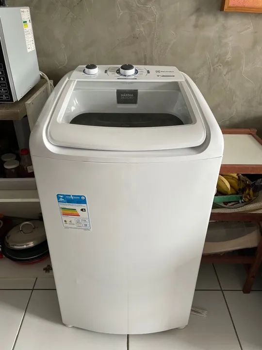 Máquina de lavar roupa 9kg Electrolux branca - Foto 2