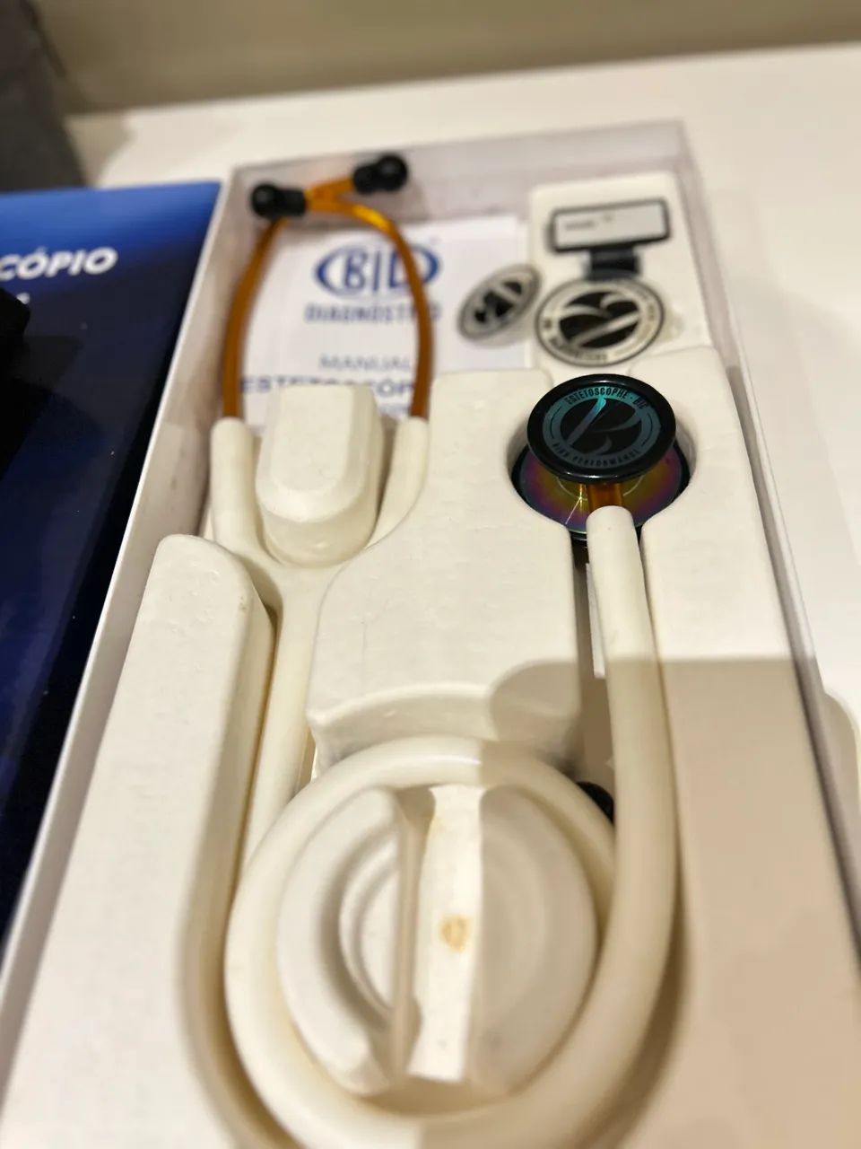Kit Esfigmomanômetro e Estetoscópio Inox Duplo - Foto 2
