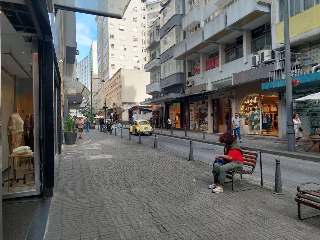 Apto Centro, amplo, sol, vista verde, Rua 16 de março, excelente preço  - Petrópolis - RJ - Foto 3