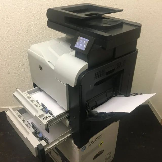 Impressora Multifuncional Hp Laserjet Color Pro 500 M570dn - Foto 3