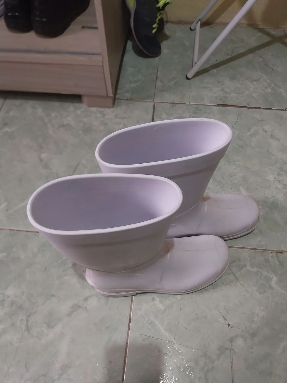 Bota sticky shoes cano longo branca.  - Foto 2