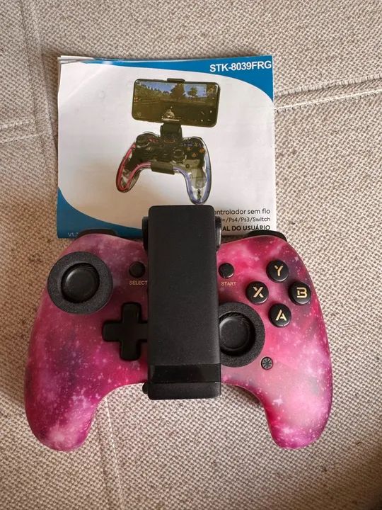 Controle de Vídeo Game/ TV e Celular com Suporte para Celular