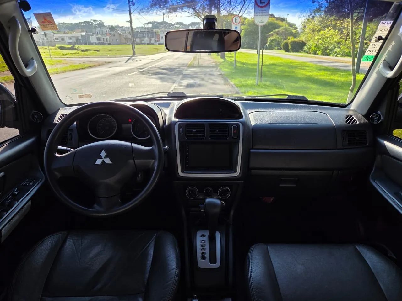 Vendo Mitsubishi TR4 2012 - imperdível ?