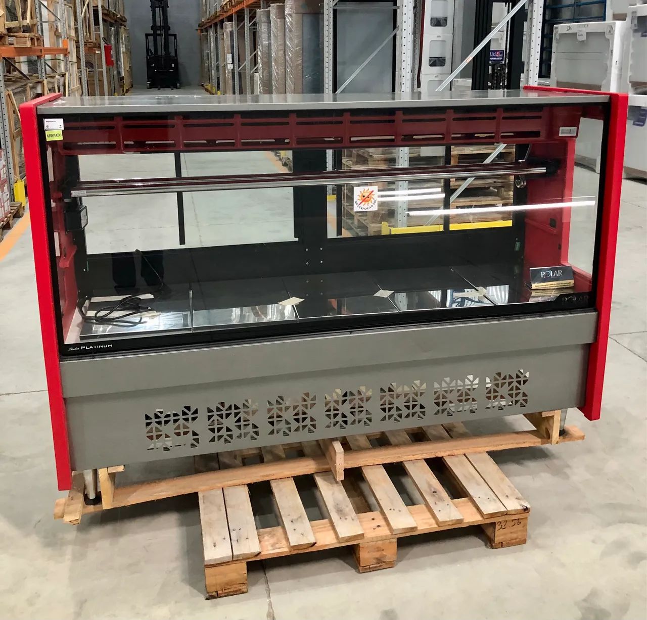 Balcão refrigerado de açougue de 1.75 da Polar - 220v - Foto 2