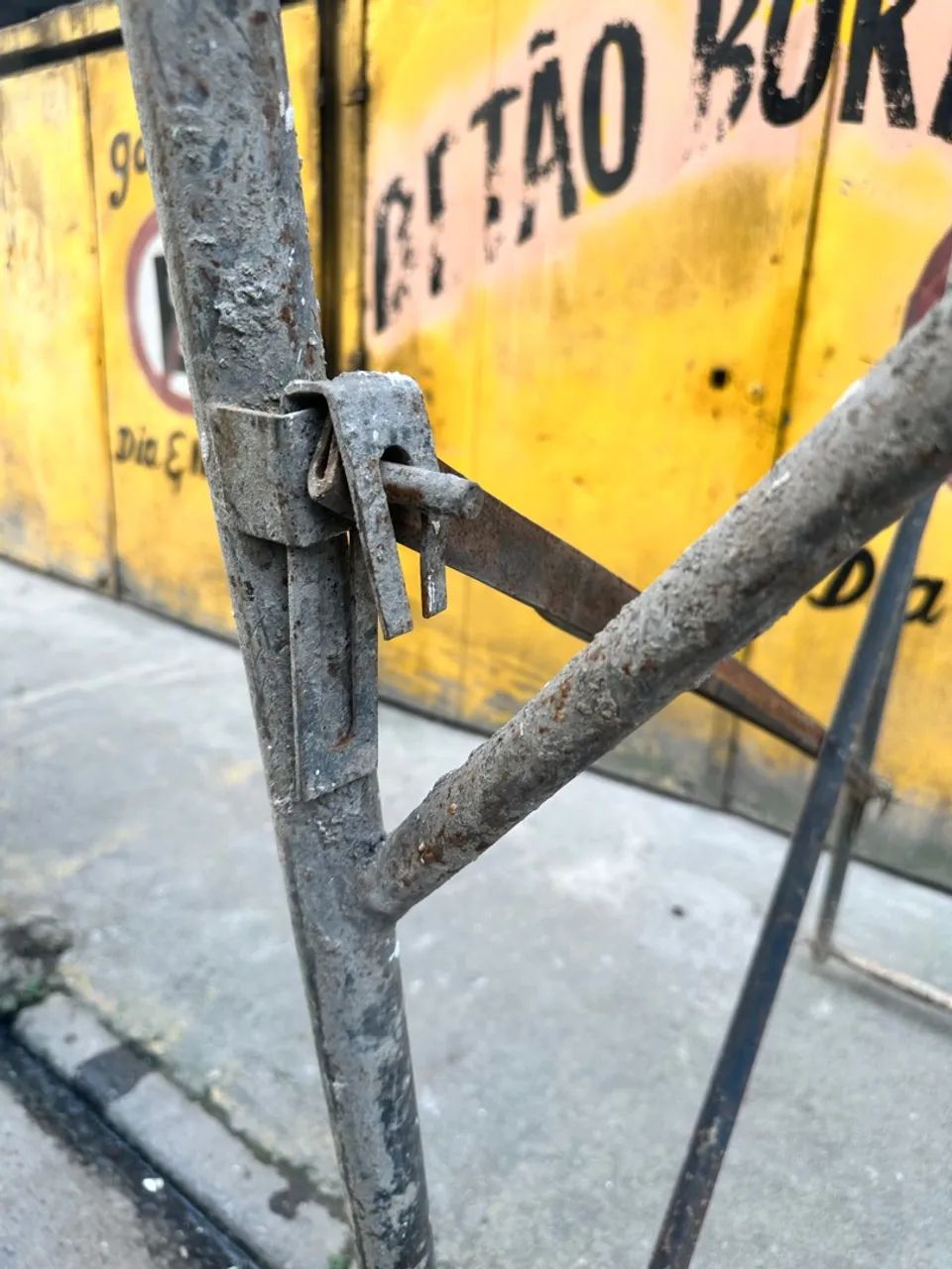 Andaimes Metálicos para Construção - Foto 3