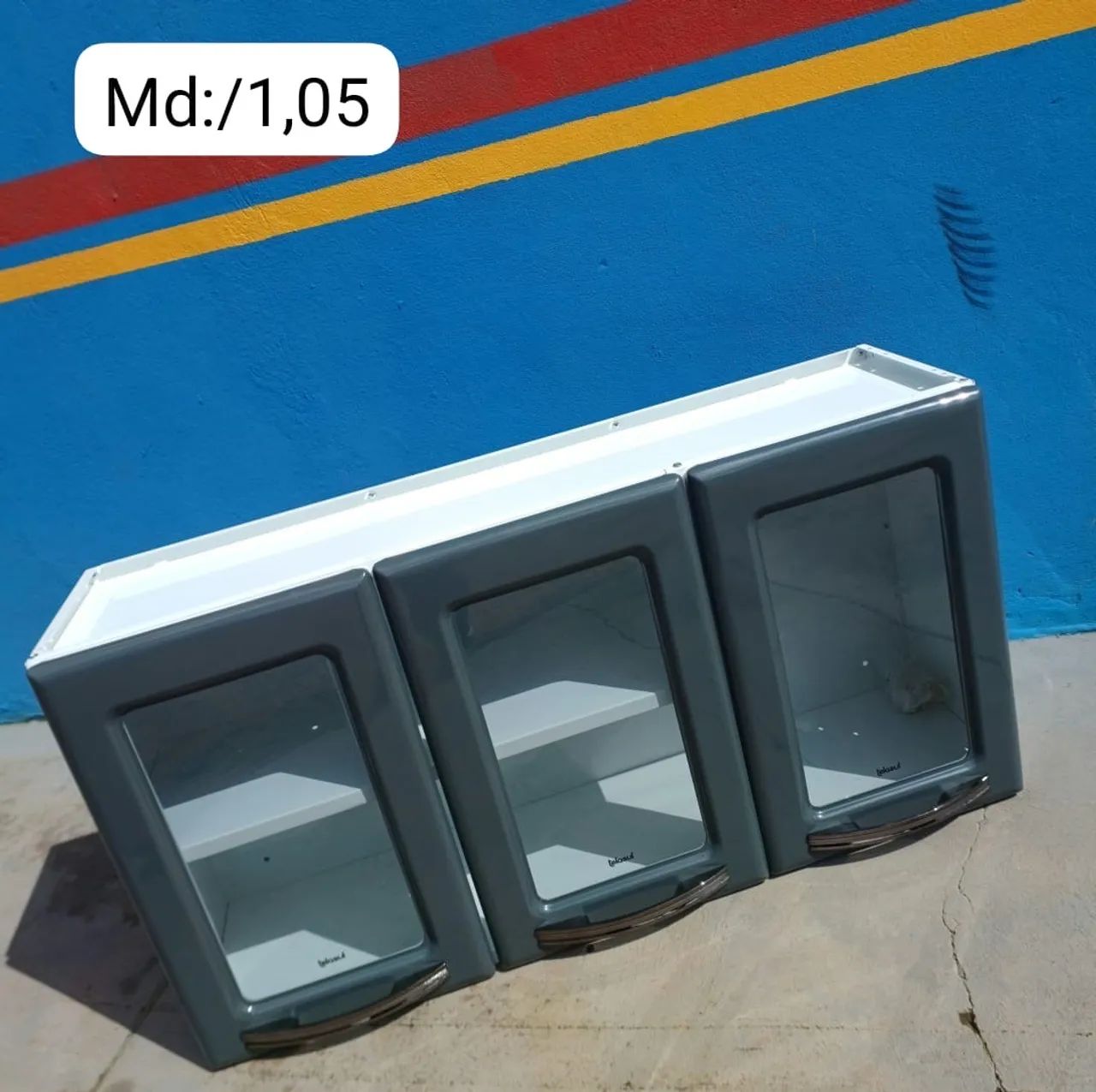 Armários com portas de vidro (3 módulos) aéreo