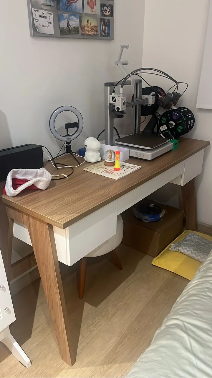 Mesa de trabalho 64872310341762120