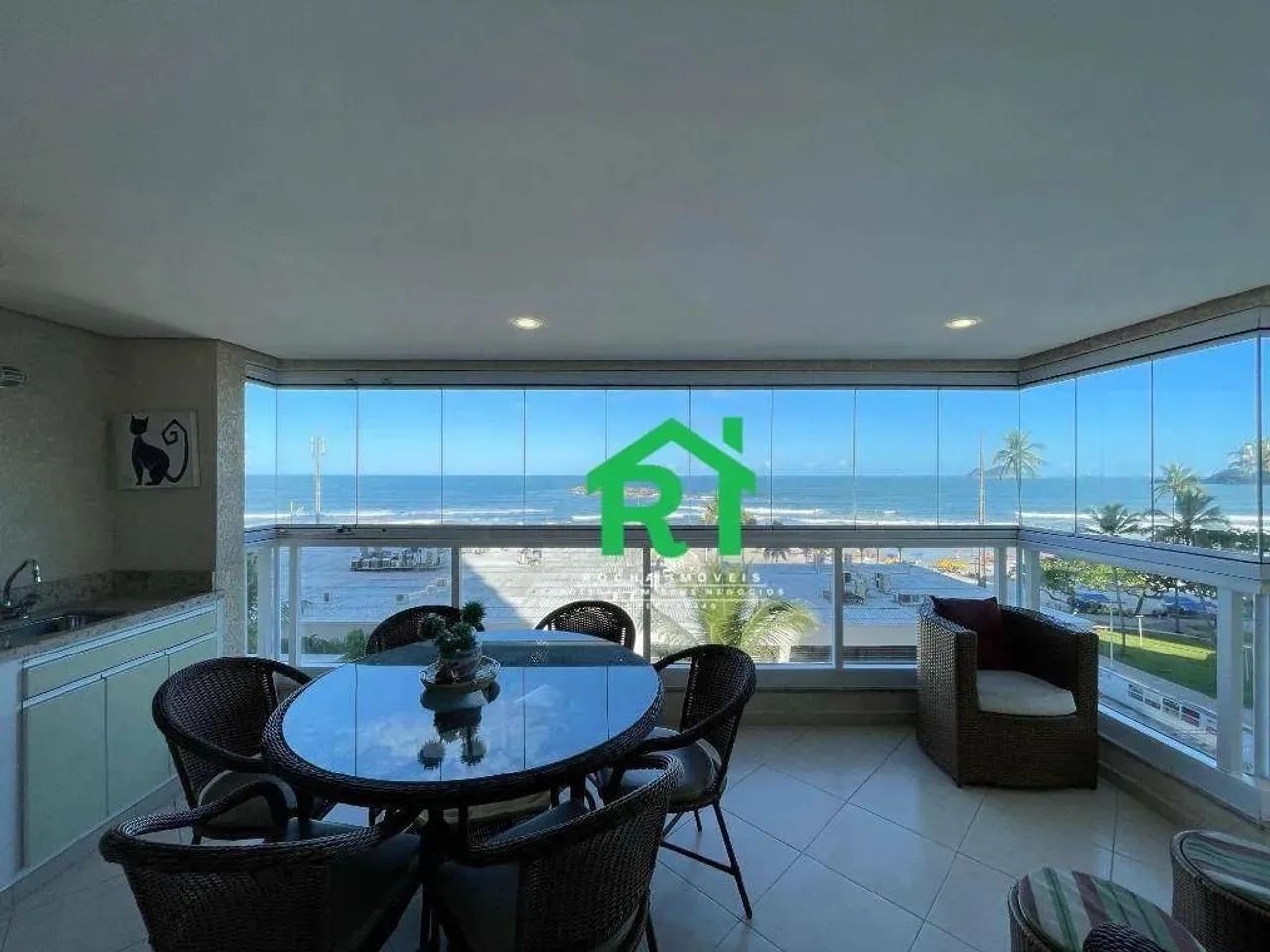 Apartamento frente mar com 3 dormitórios (3 suítes), 2 vagas, lazer, Pitangueiras, Guarujá