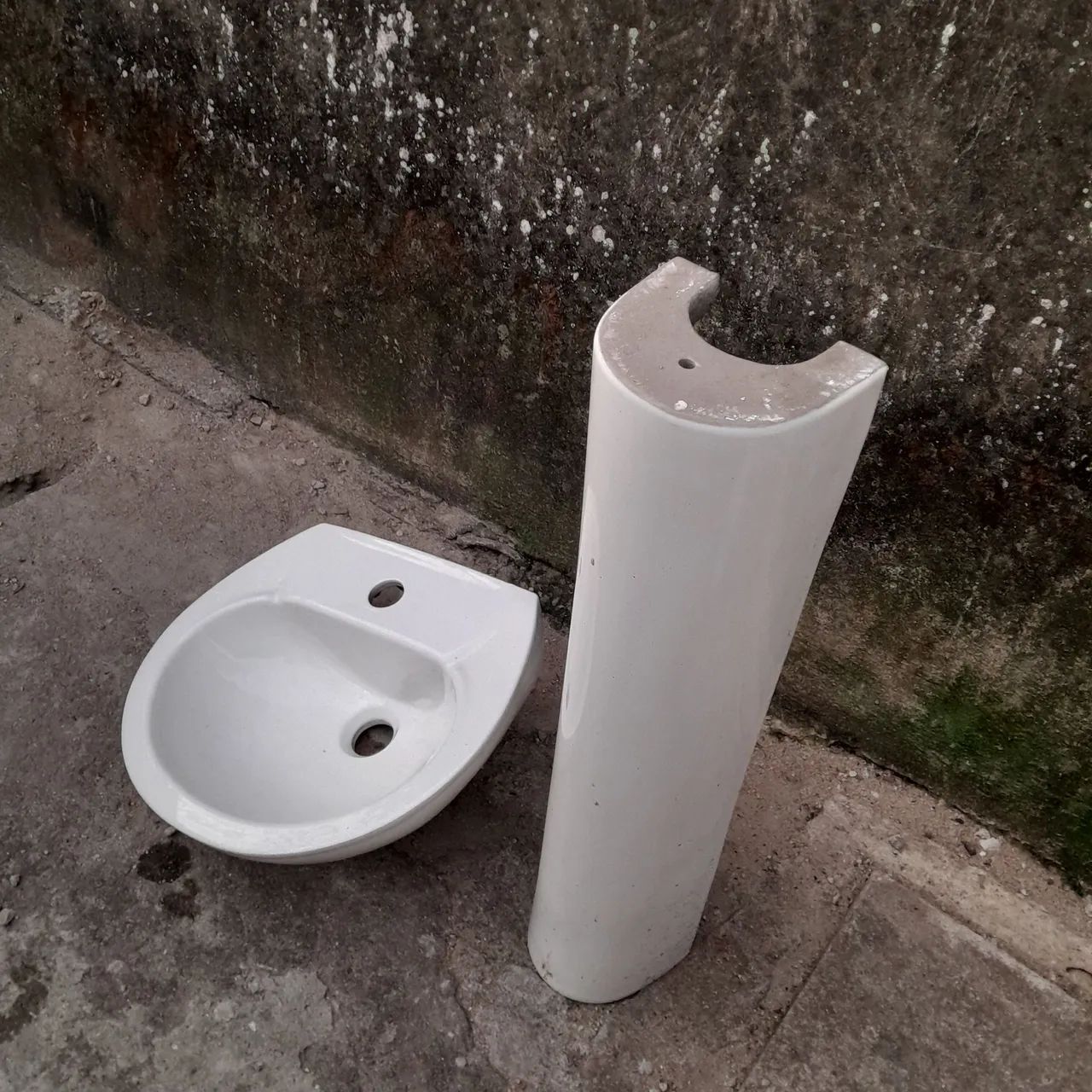 Pia de banheiro 64850235600641124