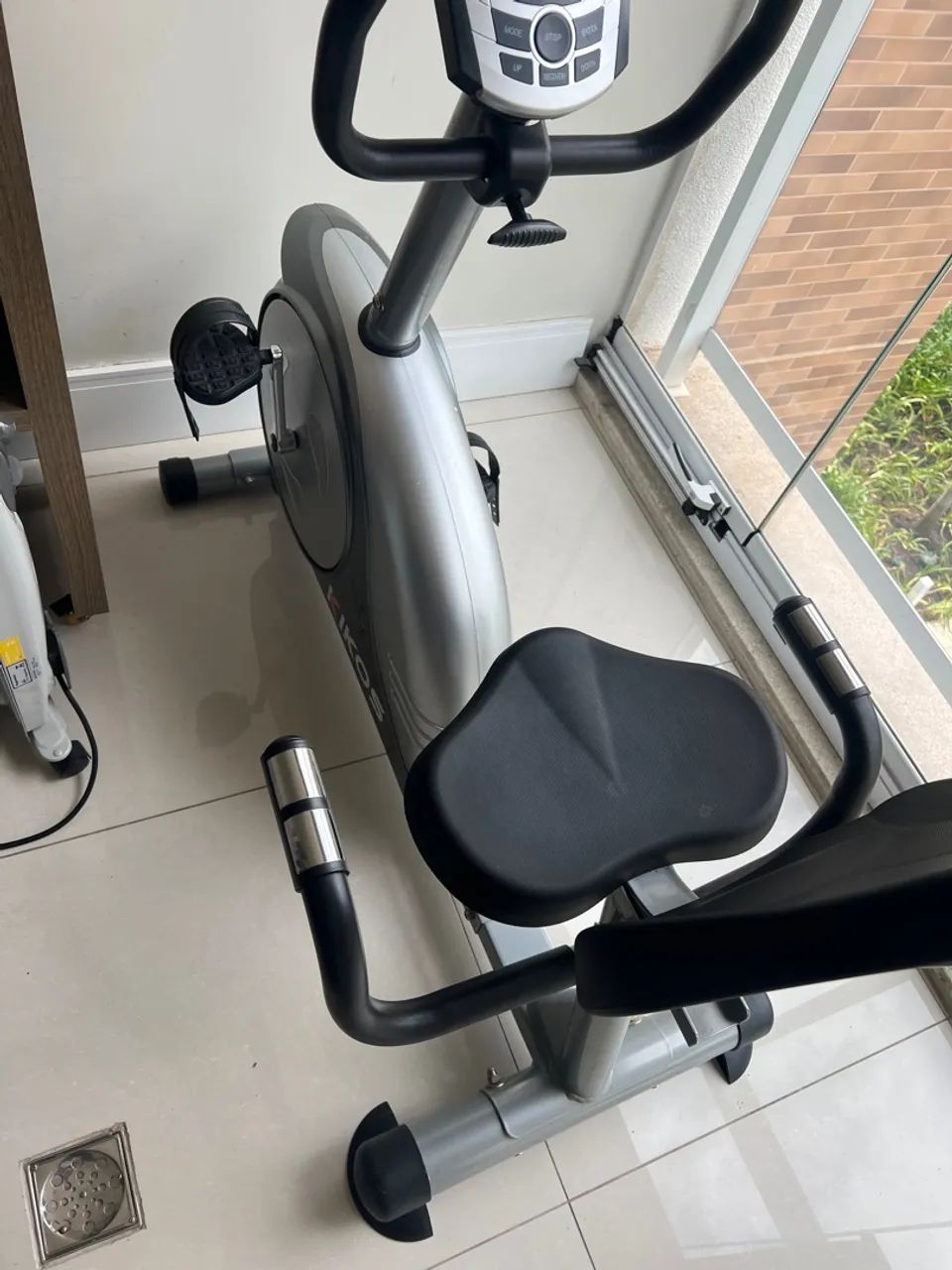 Bicicleta Ergométrica Kikos KR 5.6 Impecável Pouco uso campinas-sp  - Foto 3