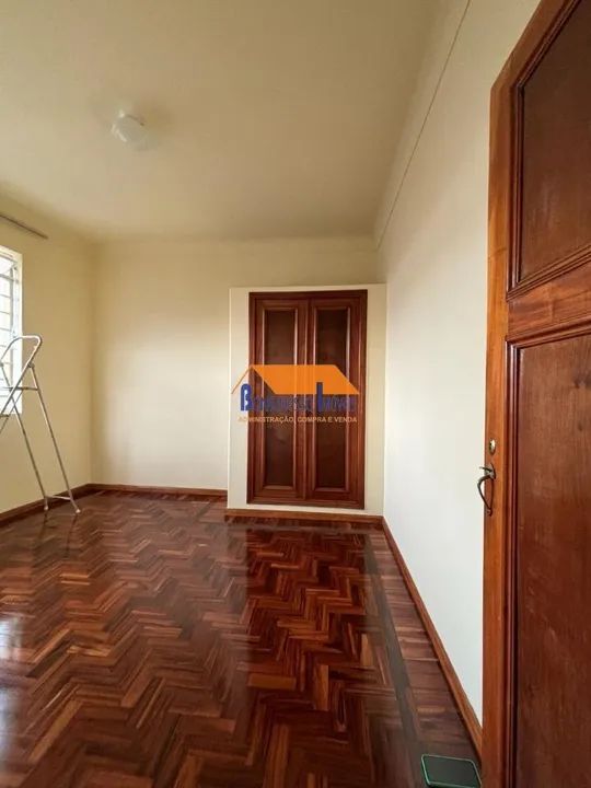 Prédio comercial e residencial com 2 moradias e 5 lojas, Bairro Concórdia, Belo Horizonte/ - Foto 5