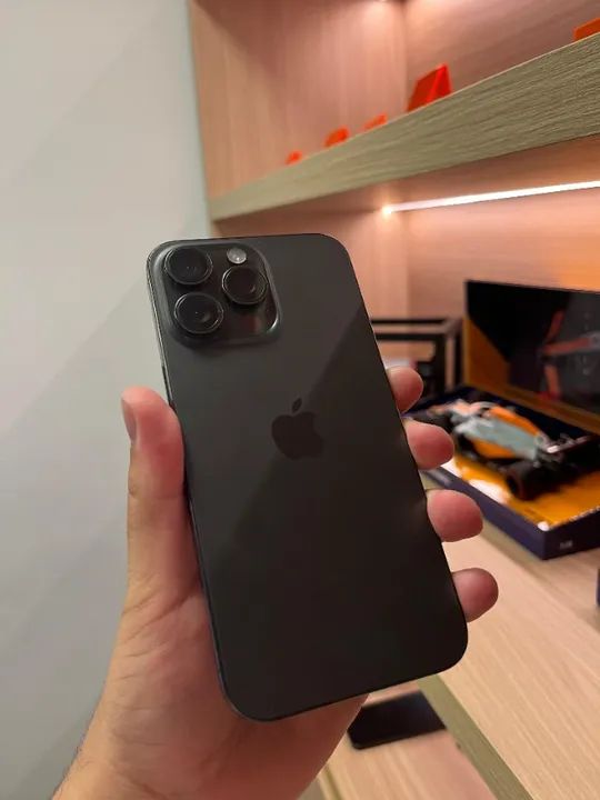 iPhone 15 Pro Max Preto | 256GB de memória | 6 Meses de garantia - Foto 3