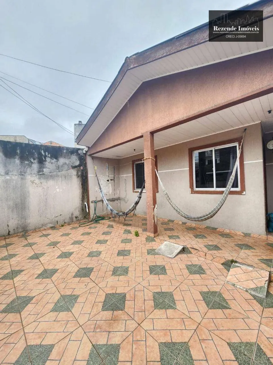 Casa com 3 dormitórios à venda, 70 m² por R$ 305.000,00 - Caiuá - Curitiba/PR